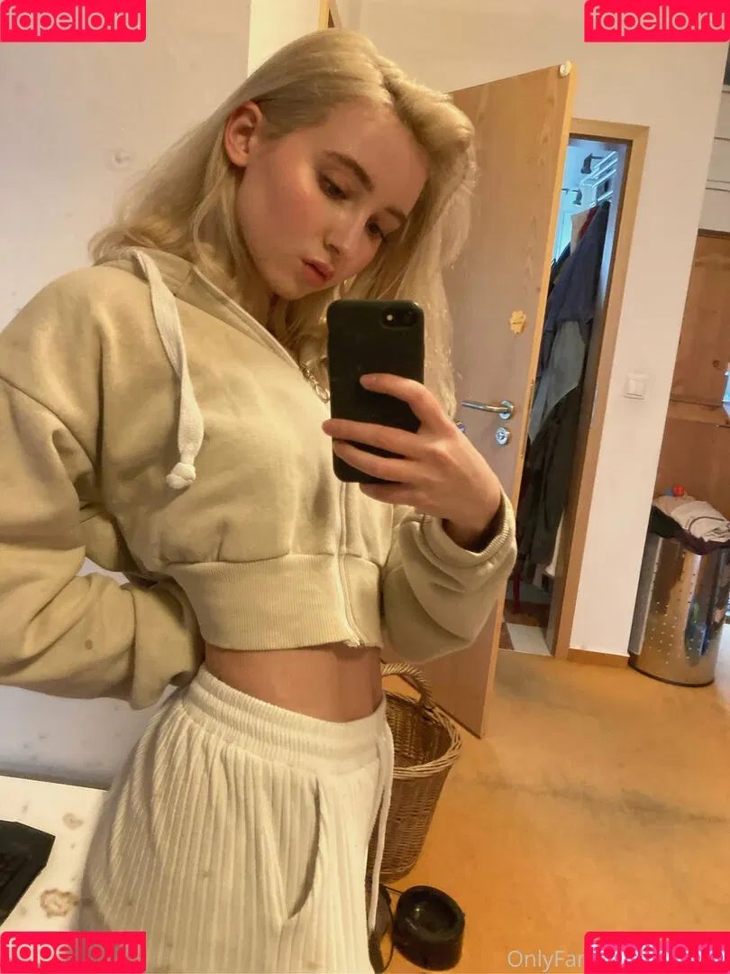 mim62 Onlyfans Photo Gallery 