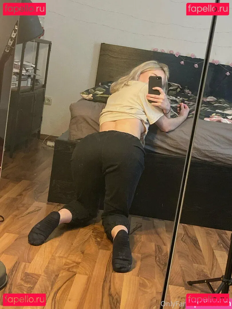 mim62 Onlyfans Photo Gallery 