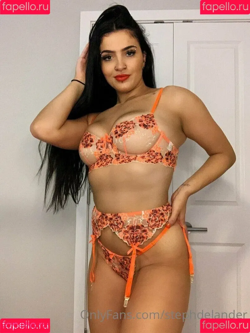 Steph De Lander Onlyfans Photo Gallery 