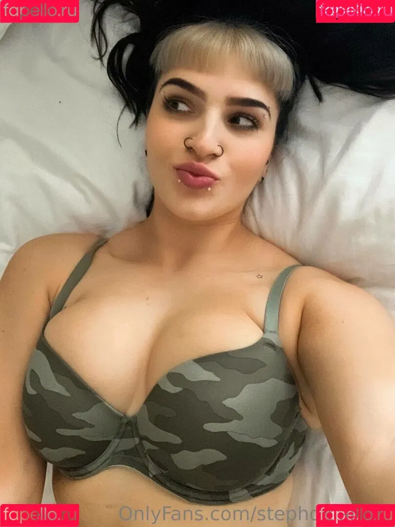 Steph De Lander Onlyfans Photo Gallery 