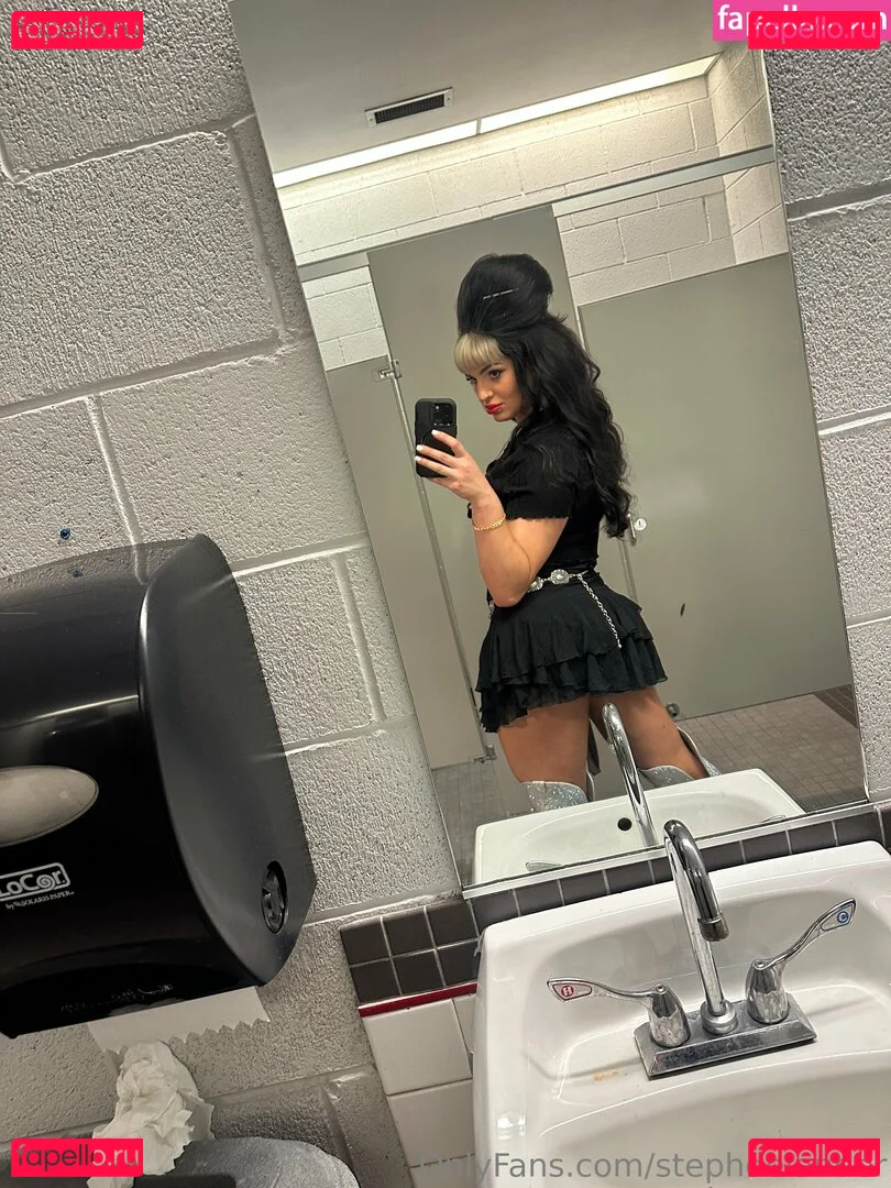 Steph De Lander Onlyfans Photo Gallery 