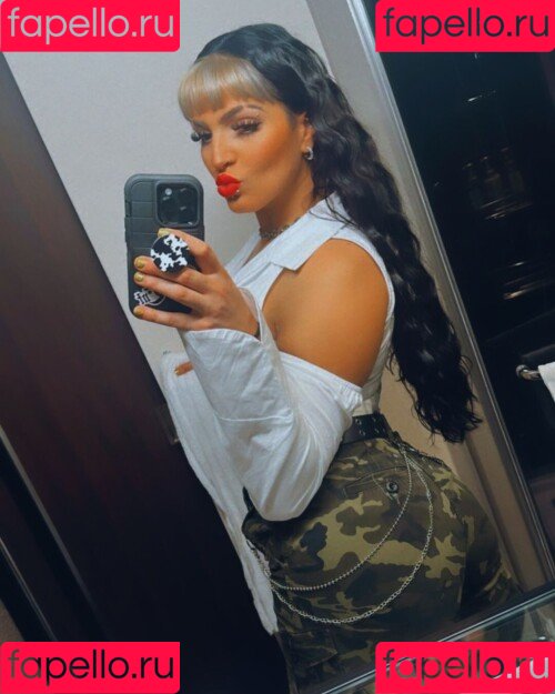 Steph De Lander Onlyfans Photo Gallery 