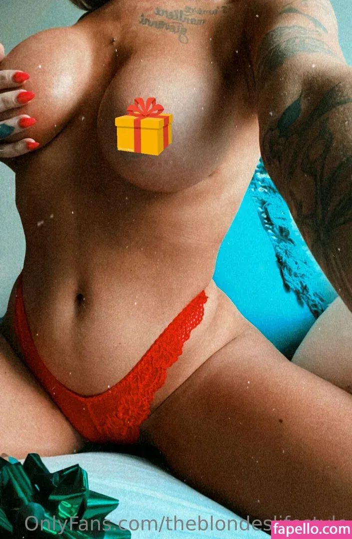 theblondeslife Onlyfans Photo Gallery 