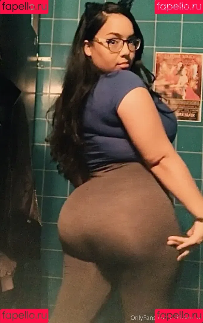 Jaki Senpai Onlyfans Photo Gallery 