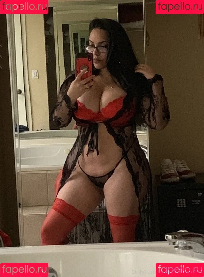 Jaki Senpai Onlyfans Photo Gallery 