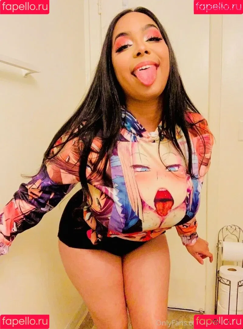 Jaki Senpai Onlyfans Photo Gallery 