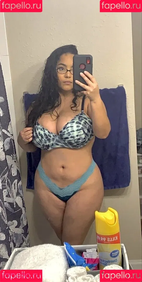 Jaki Senpai Onlyfans Photo Gallery 