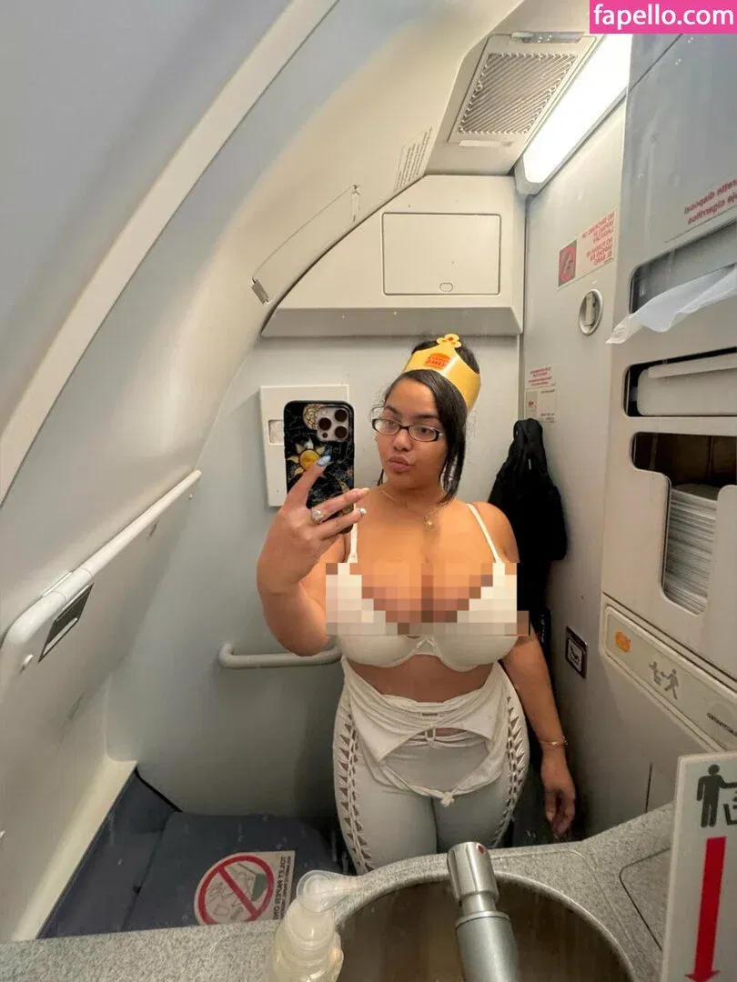 Jaki Senpai Onlyfans Photo Gallery 