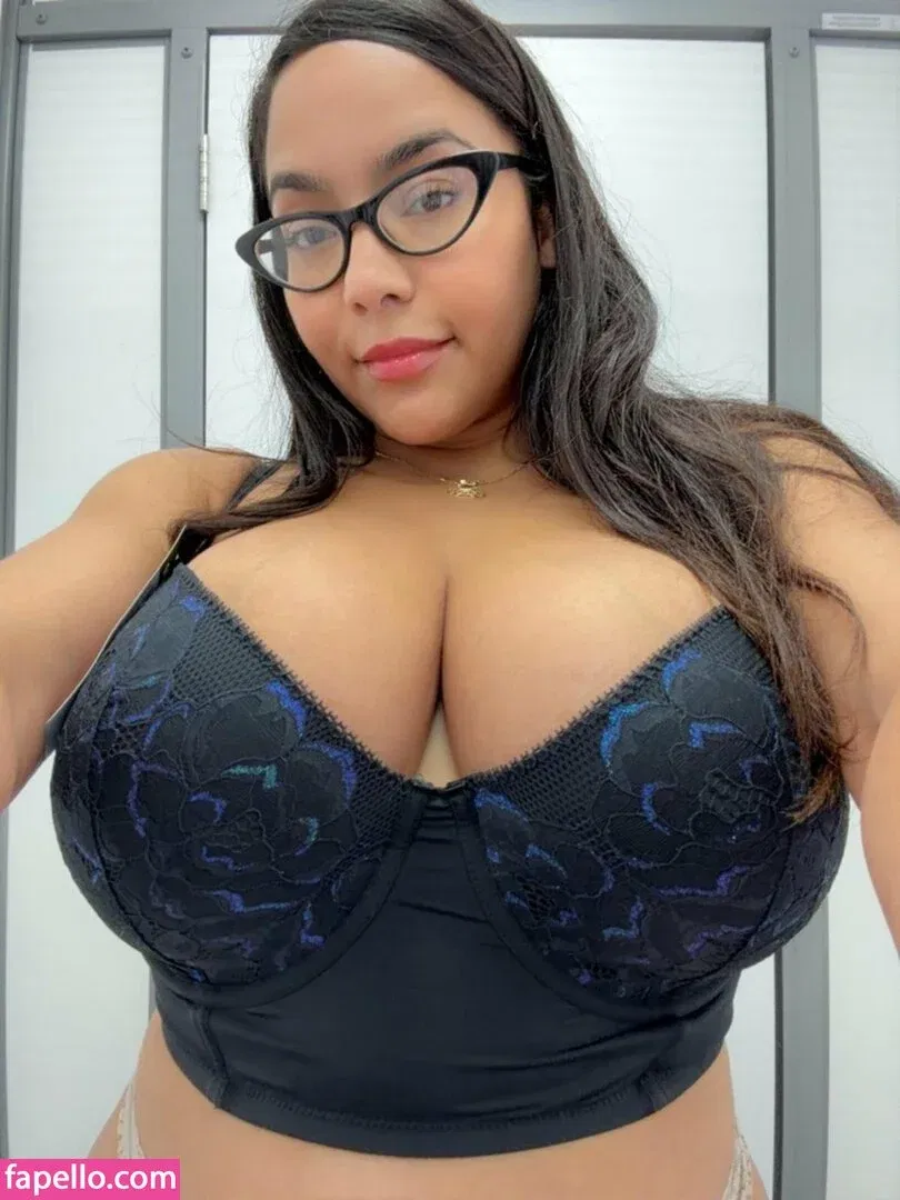 Jaki Senpai Onlyfans Photo Gallery 