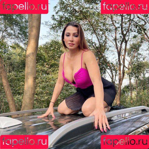 Karrishma Kar Onlyfans Photo Gallery 