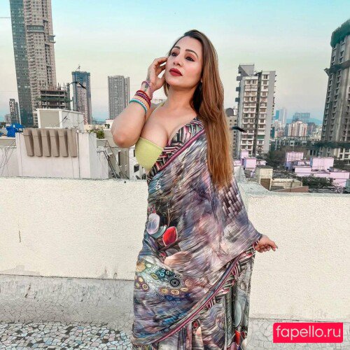 Karrishma Kar Onlyfans Photo Gallery 