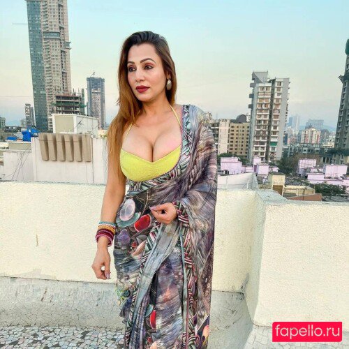 Karrishma Kar Onlyfans Photo Gallery 