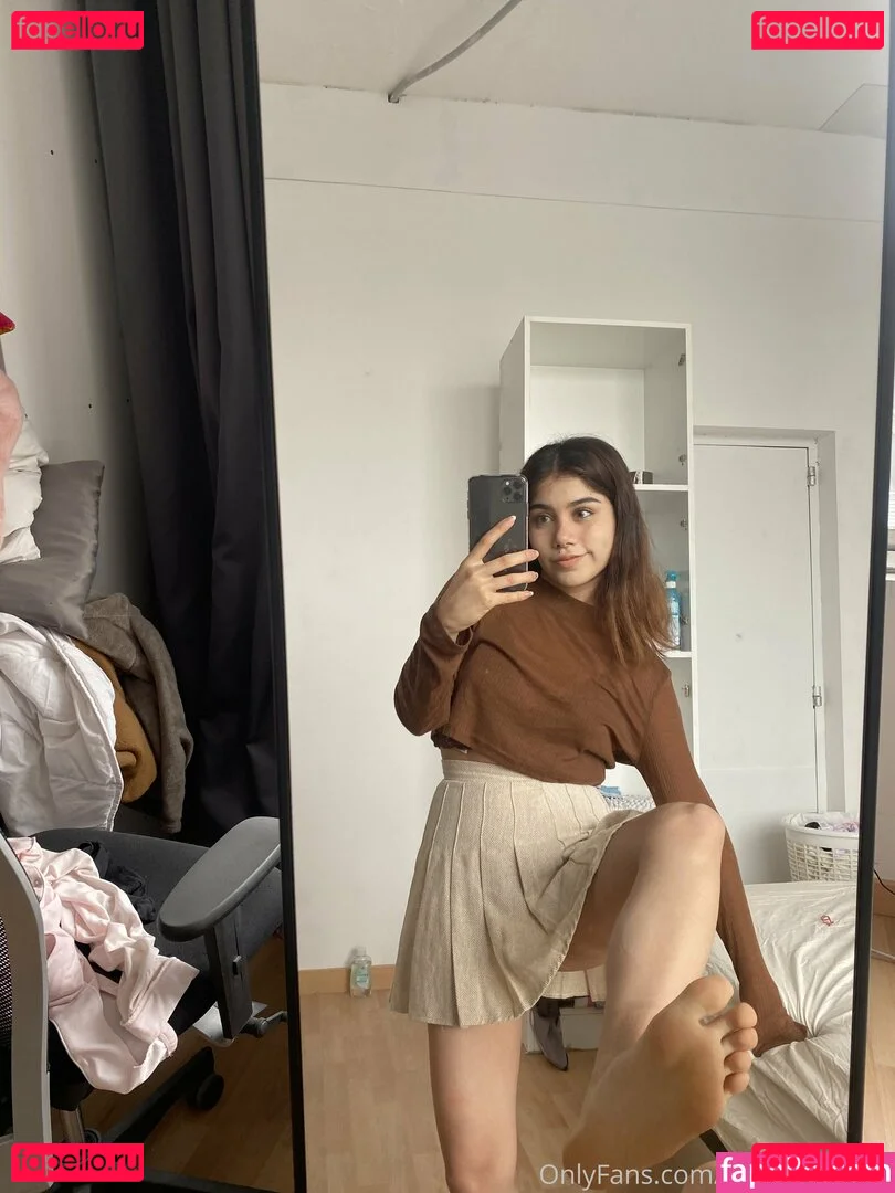 marinateen Onlyfans Photo Gallery 