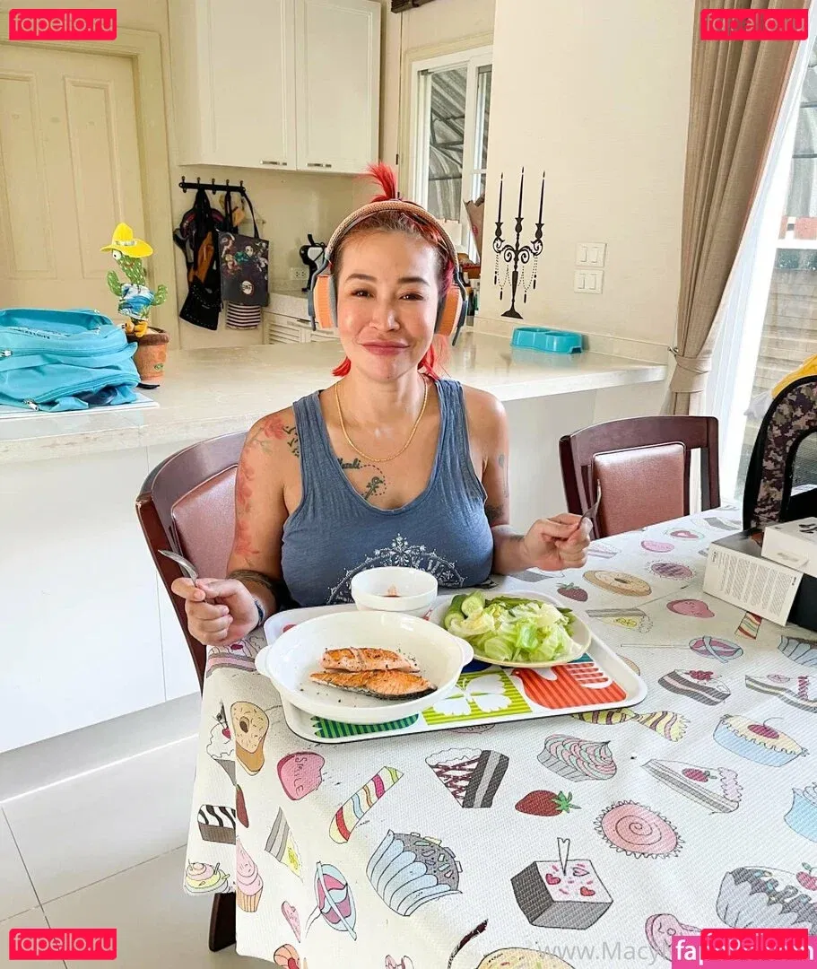 macy_nihongo Onlyfans Photo Gallery 