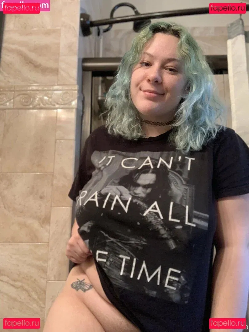 crypticalice Onlyfans Photo Gallery 