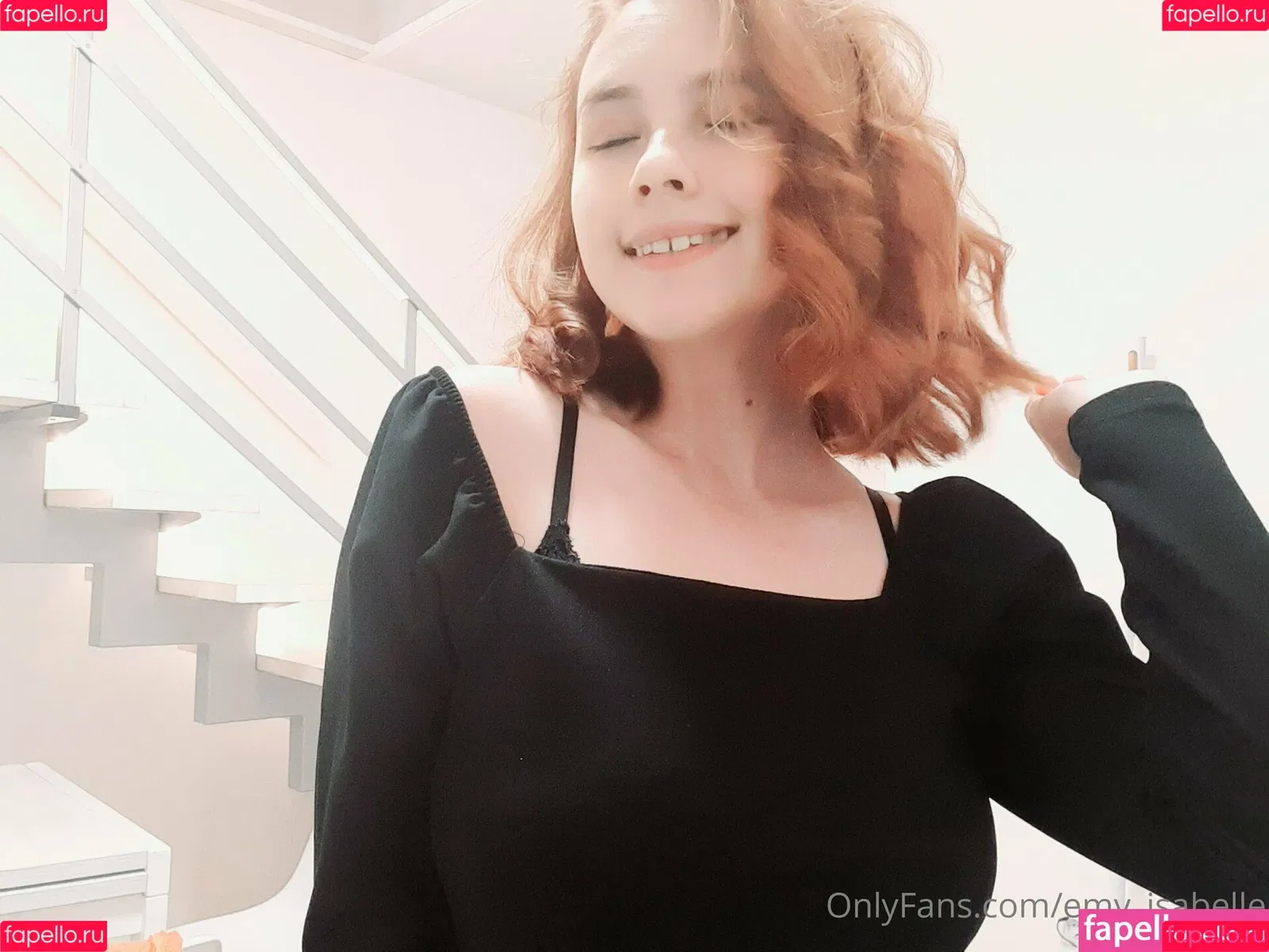 emy_isabelle Onlyfans Photo Gallery 