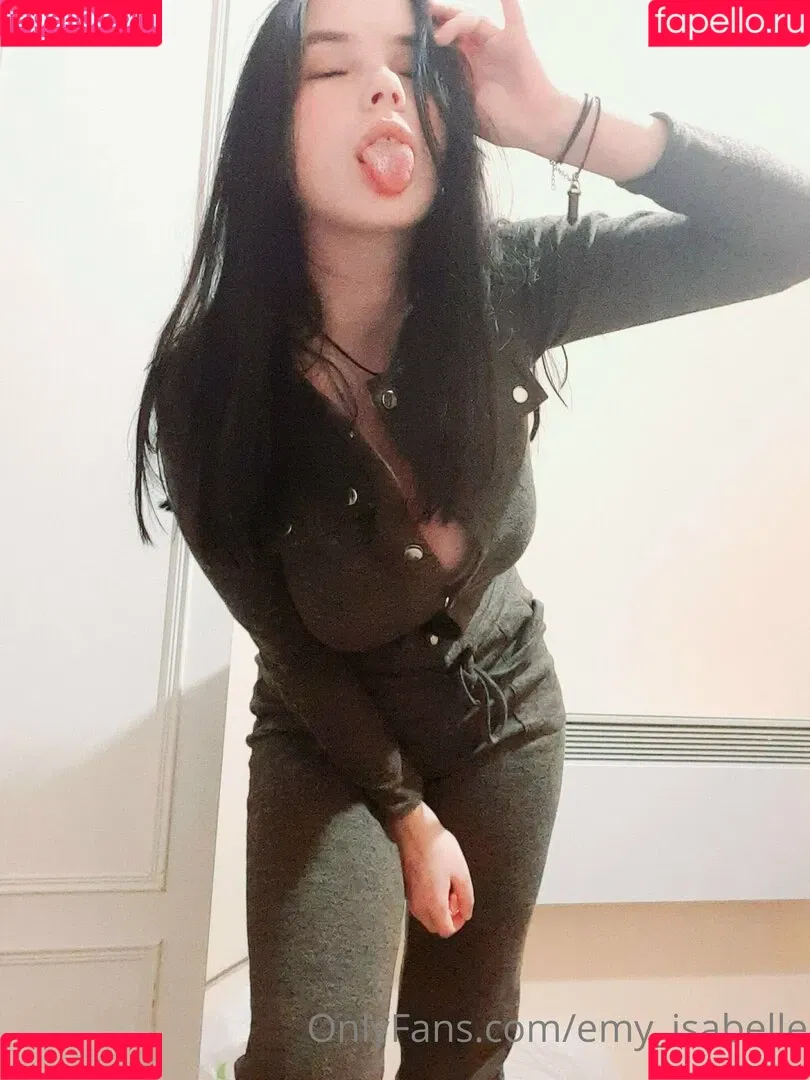 emy_isabelle Onlyfans Photo Gallery 