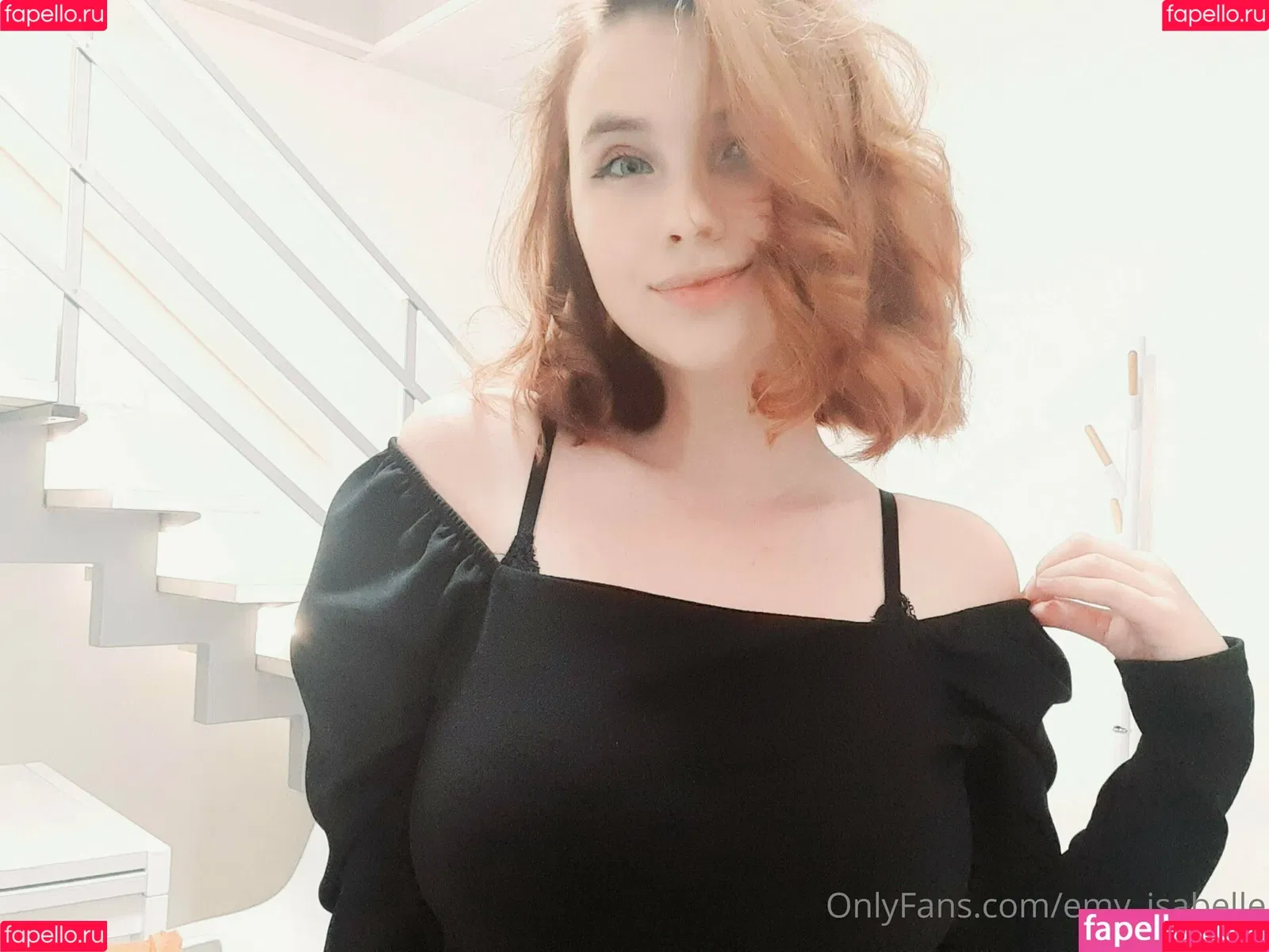 emy_isabelle Onlyfans Photo Gallery 