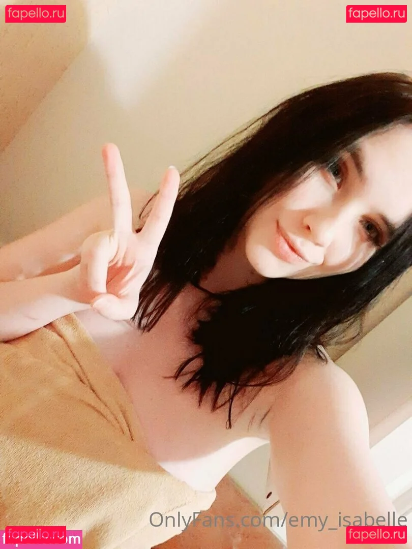 emy_isabelle Onlyfans Photo Gallery 