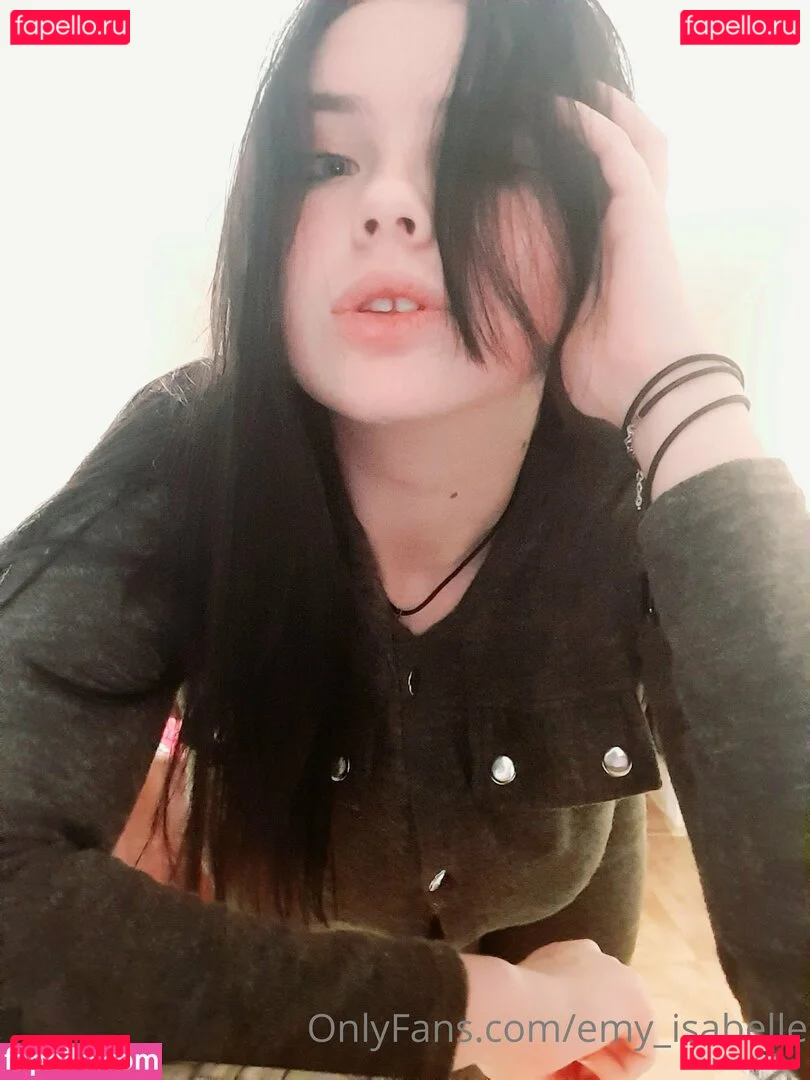 emy_isabelle Onlyfans Photo Gallery 