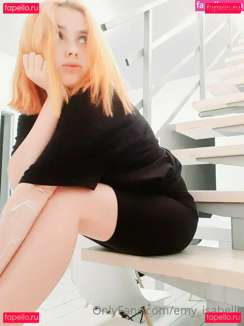 emy_isabelle Onlyfans Photo Gallery 