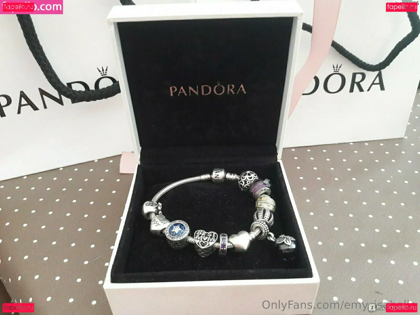 emy_isabelle Onlyfans Photo Gallery 