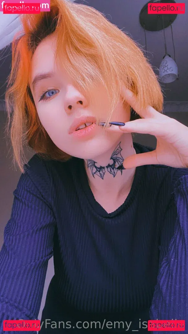 emy_isabelle Onlyfans Photo Gallery 