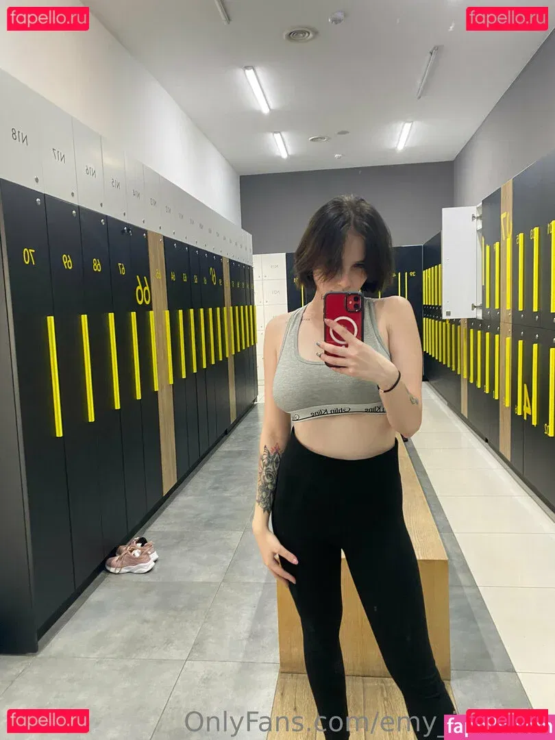 emy_isabelle Onlyfans Photo Gallery 