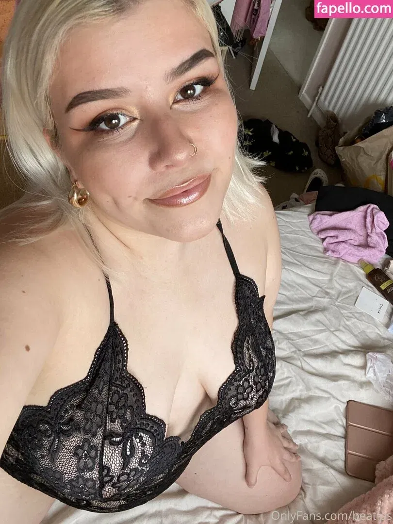 beatips Onlyfans Photo Gallery 