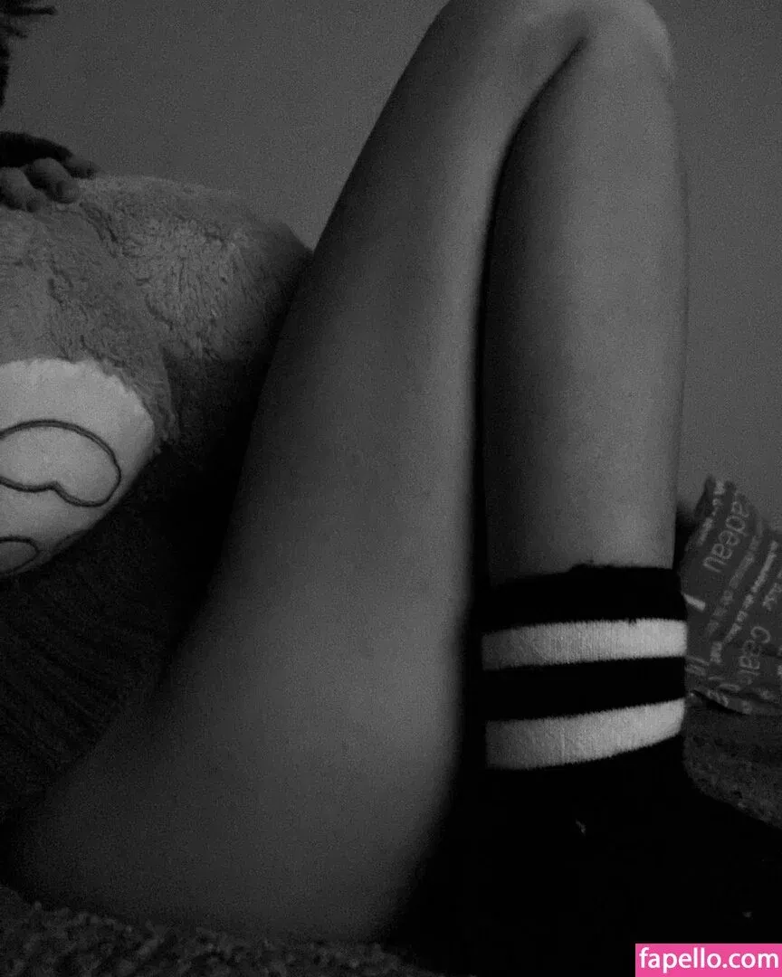 Adorable_dina Onlyfans Photo Gallery 