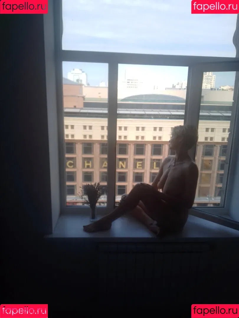 ASMR Massage Onlyfans Photo Gallery 