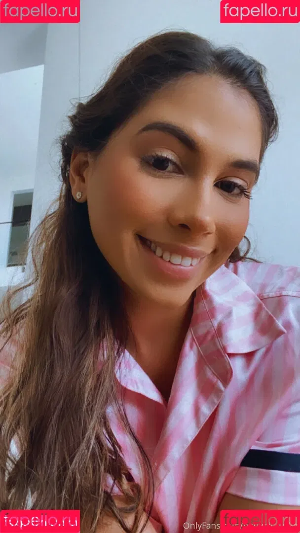 babynicolslife Onlyfans Photo Gallery 