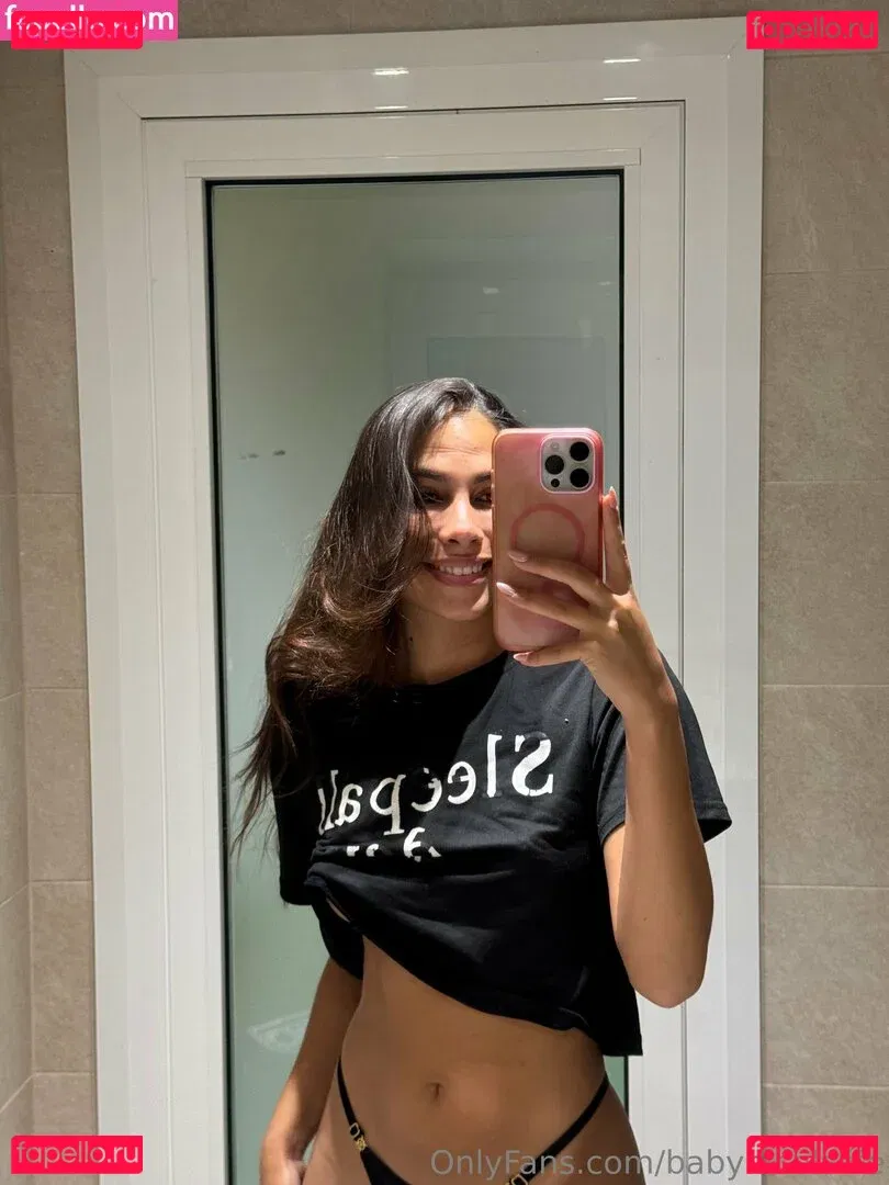 babynicolslife Onlyfans Photo Gallery 