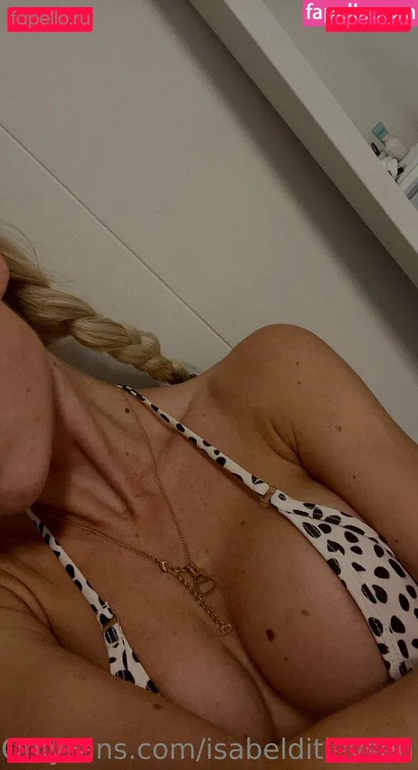 isabelditlevsen Onlyfans Photo Gallery 