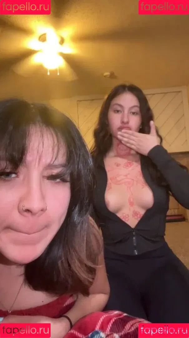 Demon Lives Onlyfans Photo Gallery 