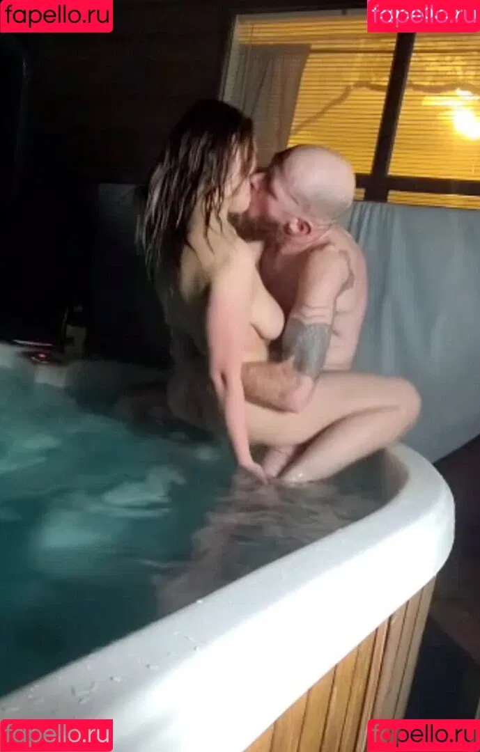 Demon Lives Onlyfans Photo Gallery 