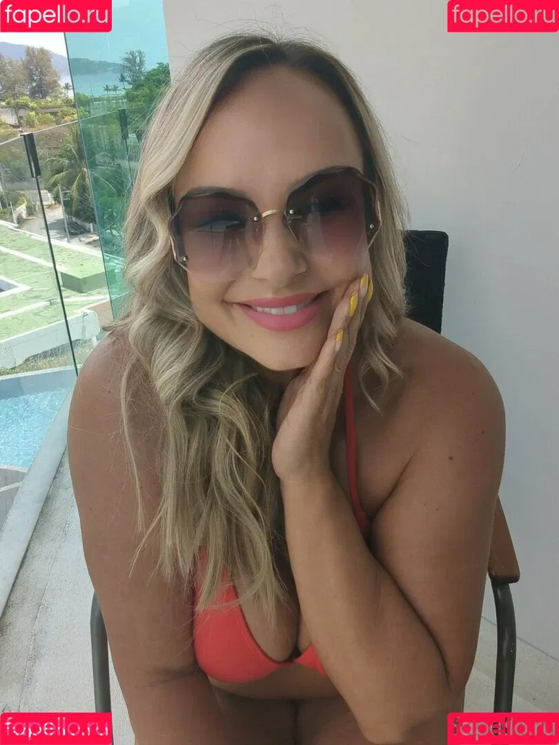 sexisuzi Onlyfans Photo Gallery 