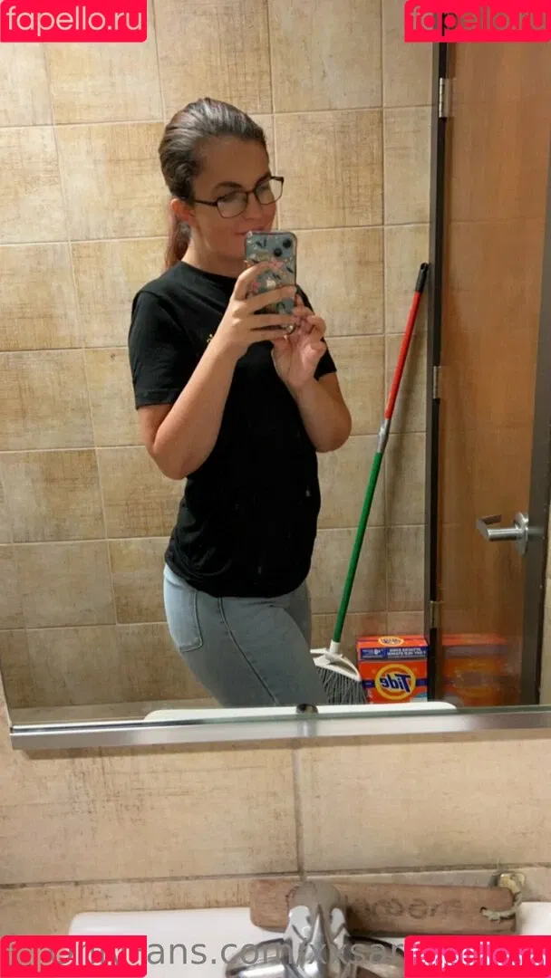 xxsarahtease Onlyfans Photo Gallery 