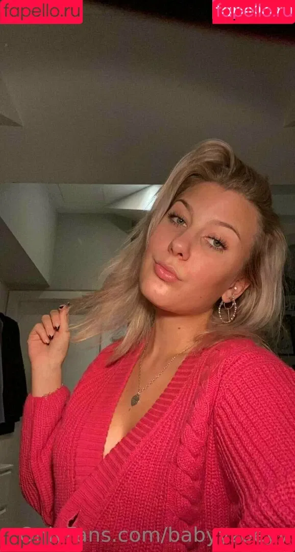 babyyzoeyy Onlyfans Photo Gallery 