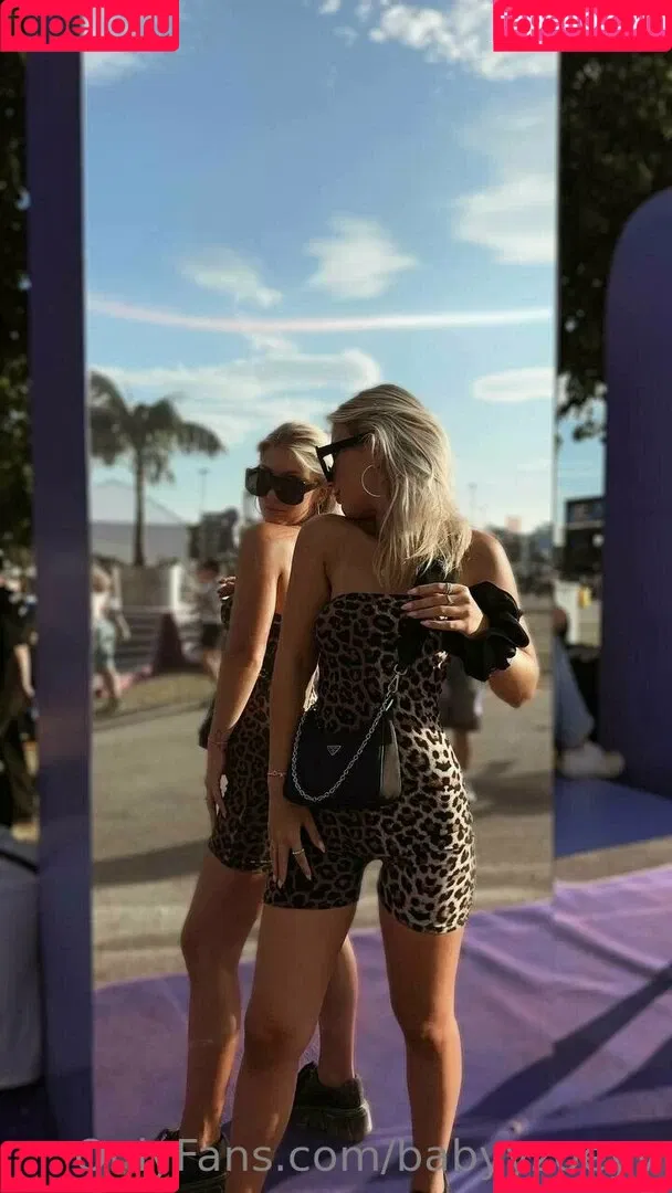 babyyzoeyy Onlyfans Photo Gallery 