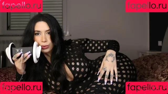 Ellie Alien Onlyfans Photo Gallery 