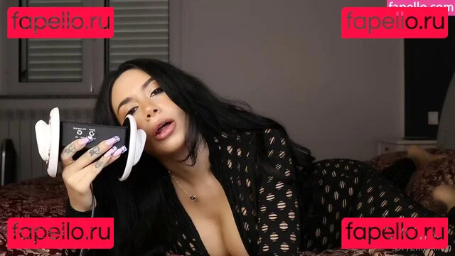 Ellie Alien Onlyfans Photo Gallery 