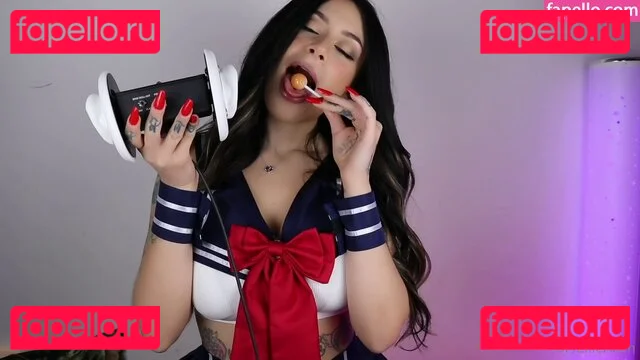 Ellie Alien Onlyfans Photo Gallery 