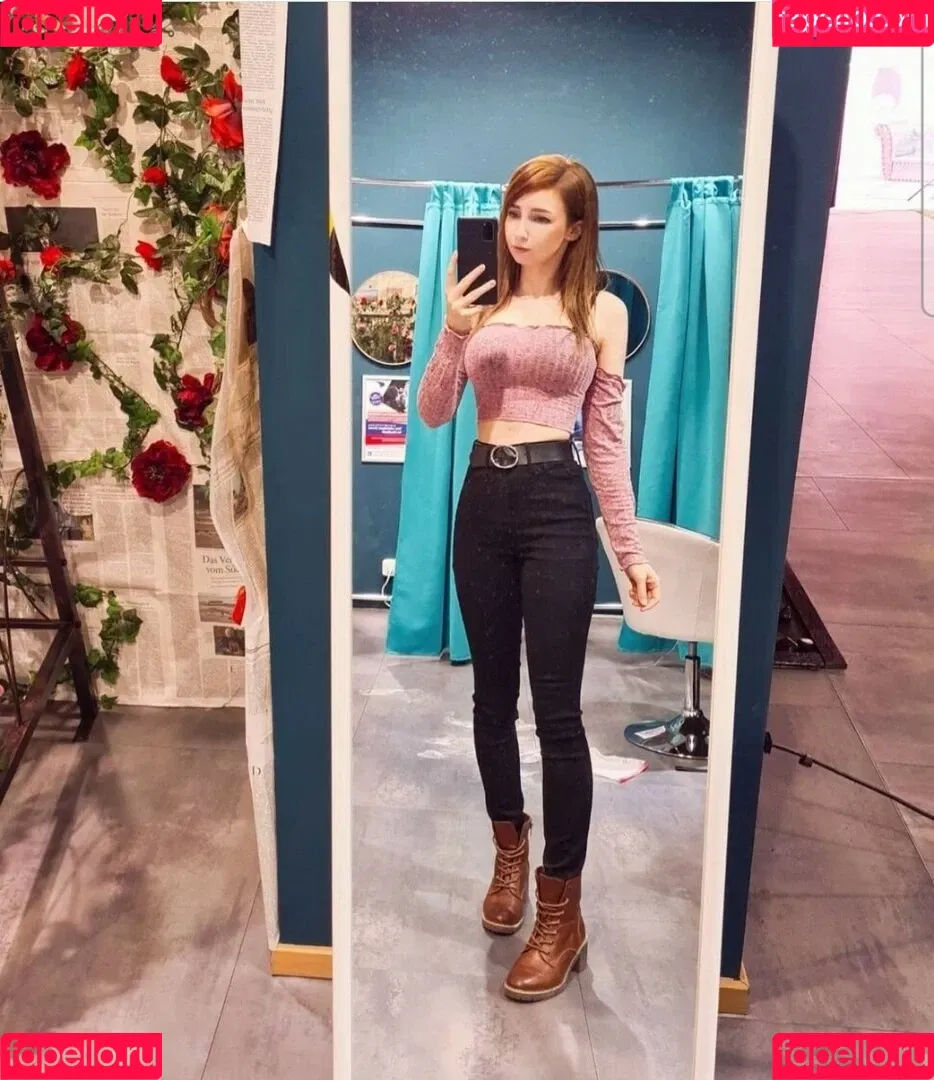 bibichan Onlyfans Photo Gallery 