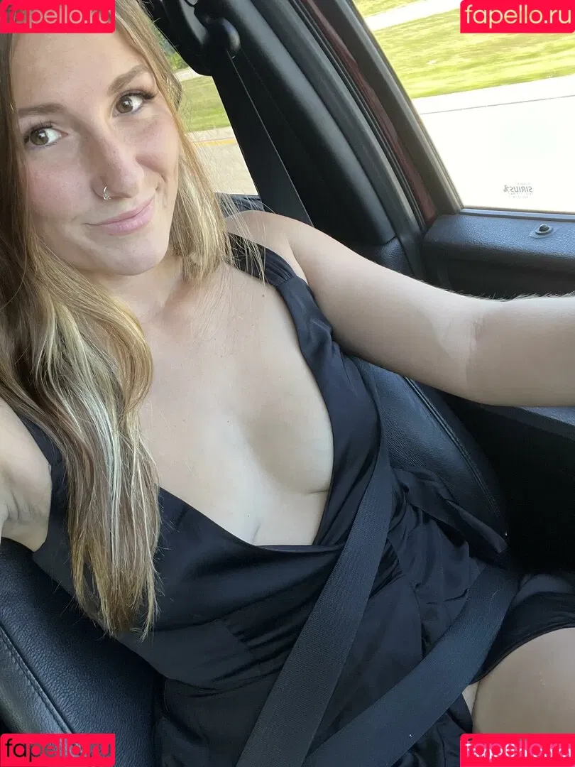 Blair Jordan Onlyfans Photo Gallery 