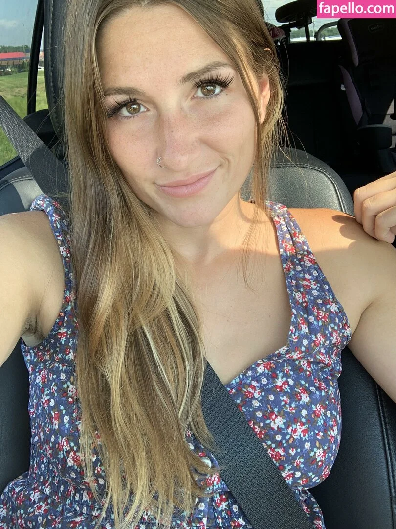 Blair Jordan Onlyfans Photo Gallery 