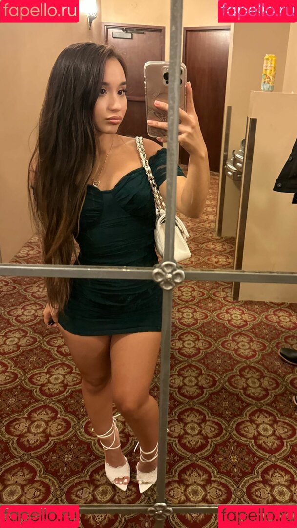 Alahnaly Onlyfans Photo Gallery 