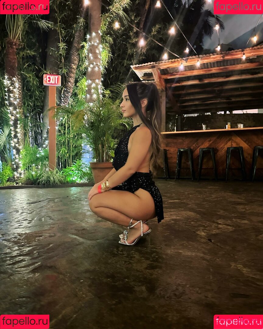 Alahnaly Onlyfans Photo Gallery 