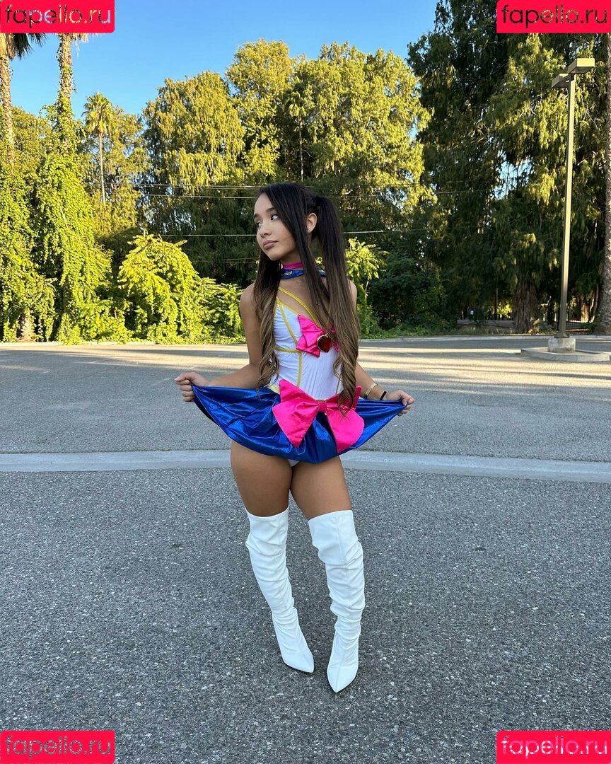 Alahnaly Onlyfans Photo Gallery 