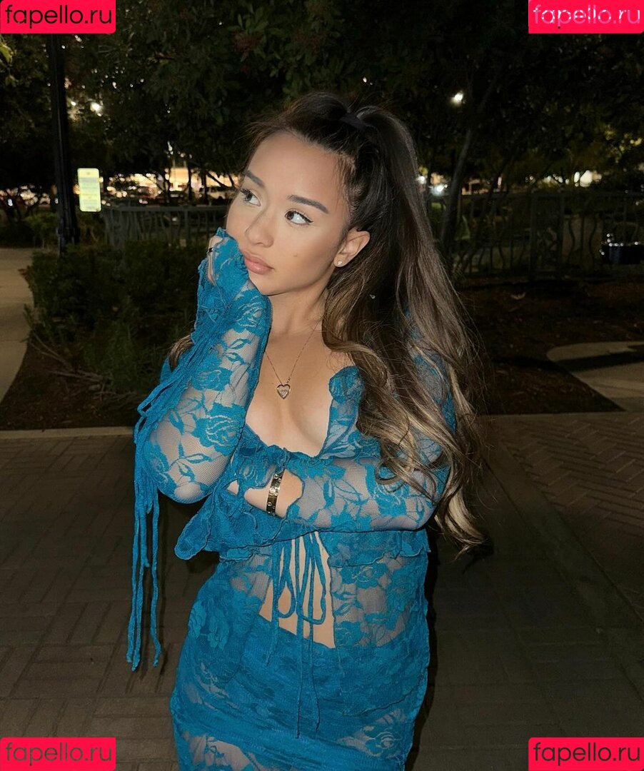 Alahnaly Onlyfans Photo Gallery 